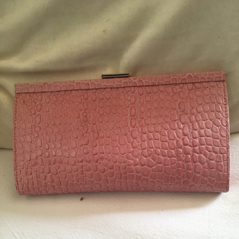 Banana Republic clutch